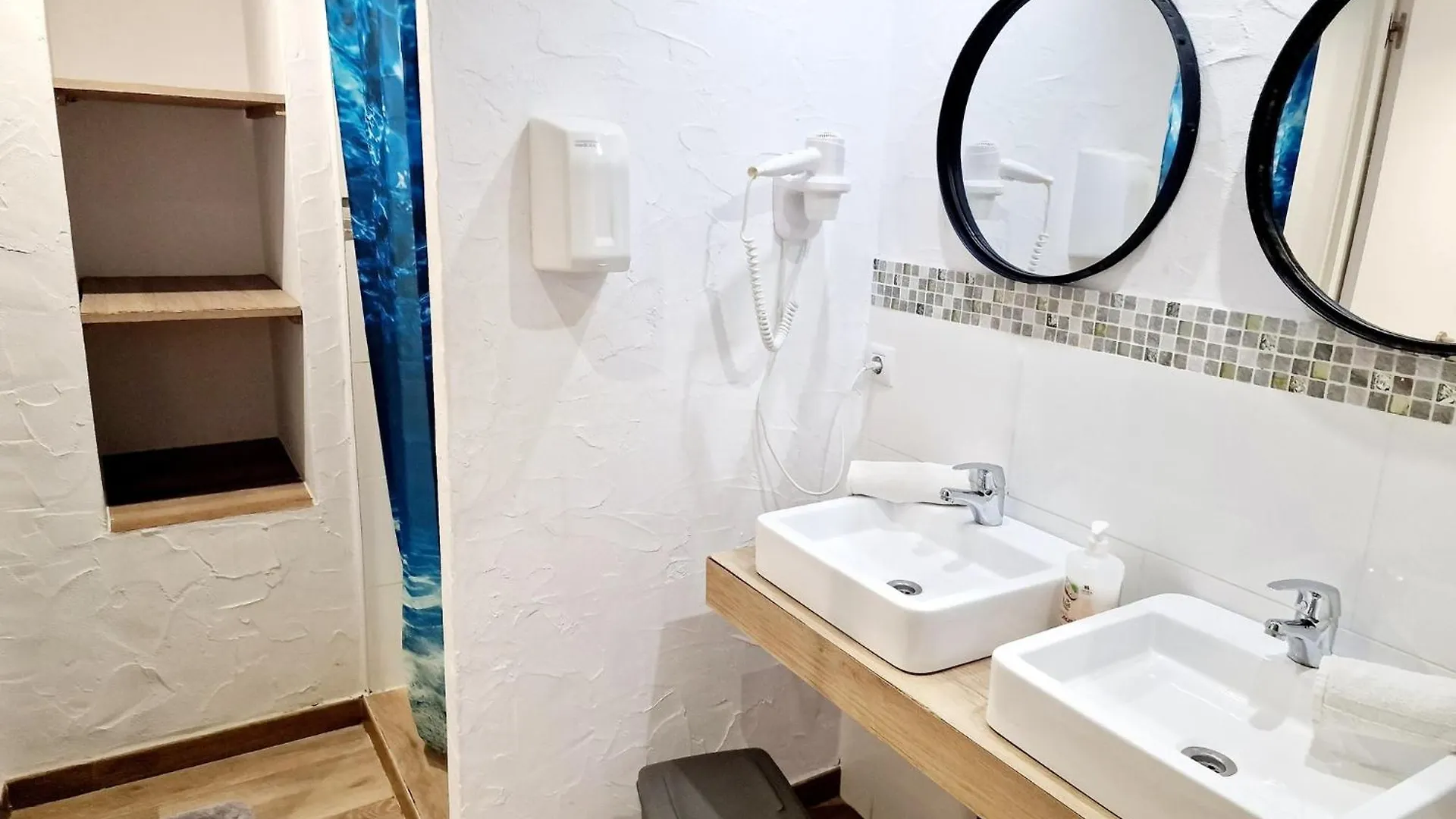Y Hostel - Albergue Juvenil Palma de Mallorca