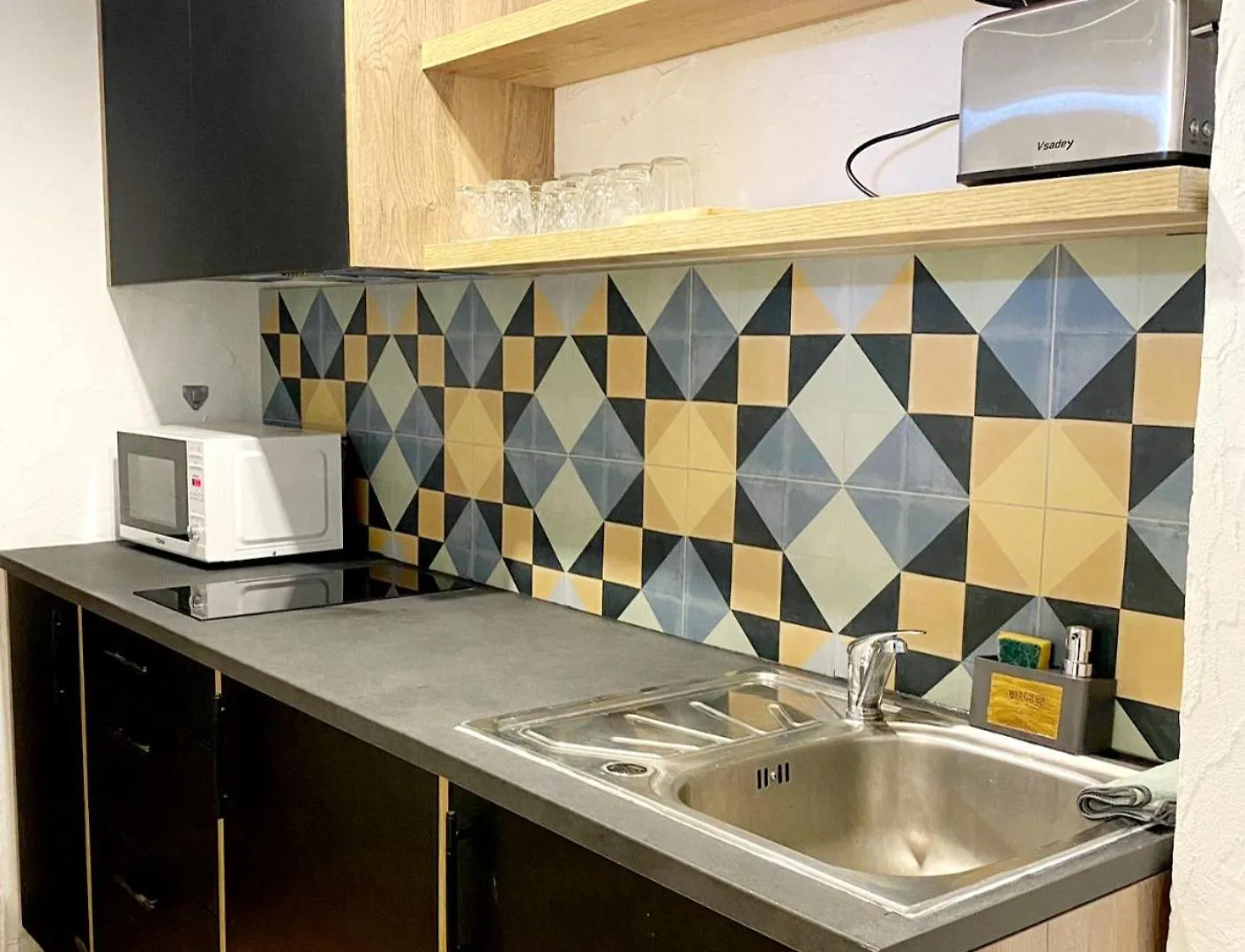 Y Hostel - Albergue Juvenil Palma de Mallorca