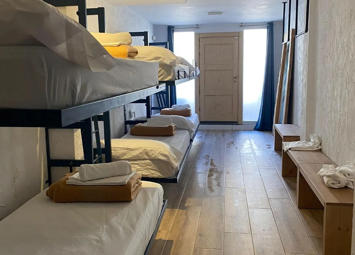 Y Hostel - Albergue Juvenil Palma de Mallorca